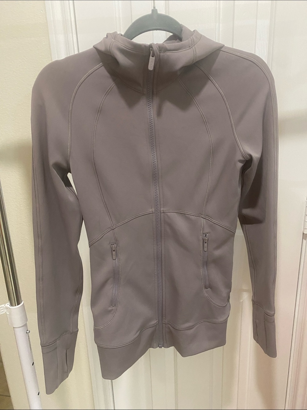 lululemon athletica Women’s Zip-Up Hoodie Jacket — Taupe